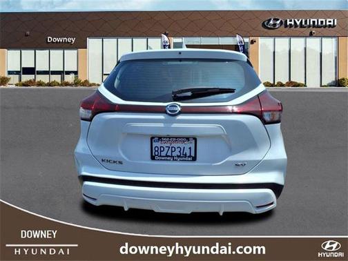 2021 Nissan Kicks SV