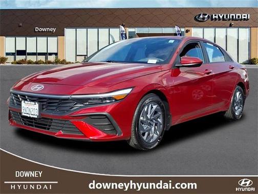 2024 Hyundai ELANTRA SEL