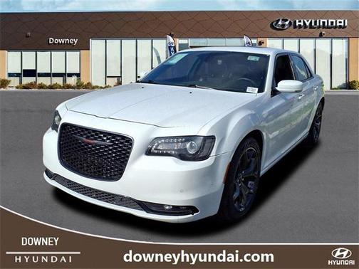 2022 Chrysler 300 S