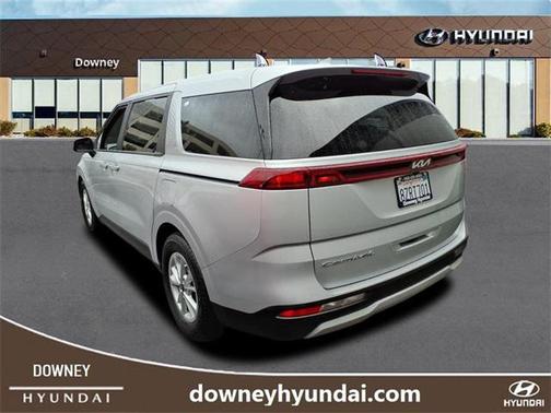 2022 Kia Carnival LXS