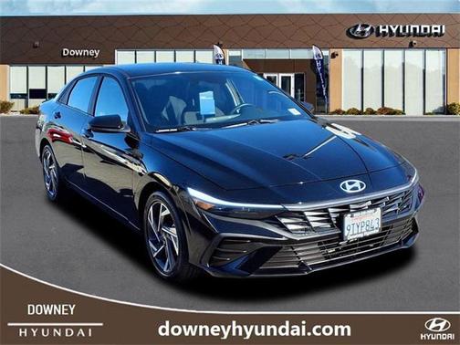 2025 Hyundai ELANTRA HEV SEL Sport