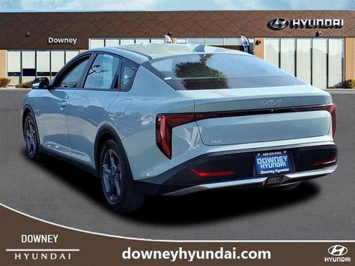 Morning Haze 2025 Kia K4 LXS