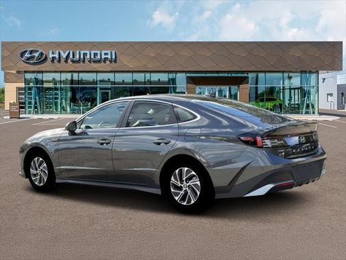 Portofino Gray 2026 Hyundai SONATA Hybrid Base