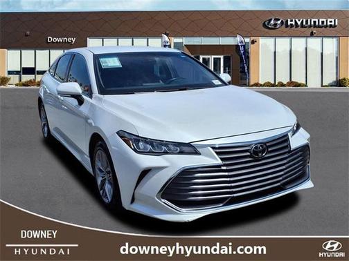 2022 Toyota Avalon XLE