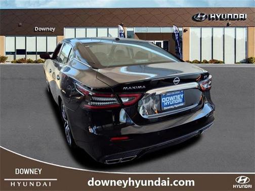 2023 Nissan Maxima SV Xtronic CVT