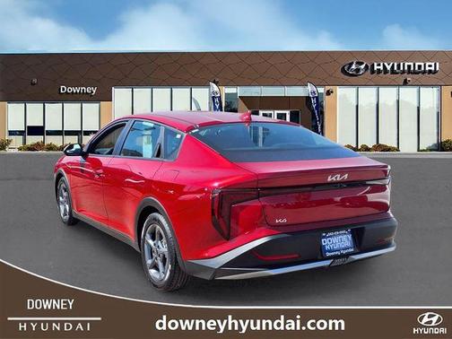 Currant Red 2025 Kia K4 LXS