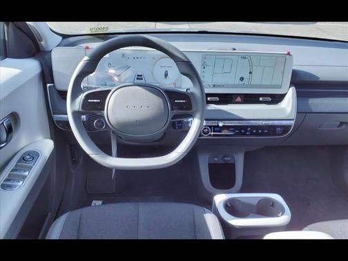 2024 Hyundai IONIQ 5 SE