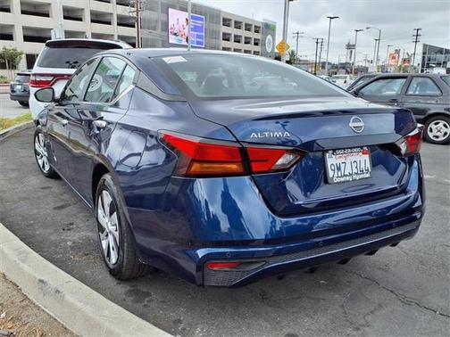 2024 Nissan Altima S FWD