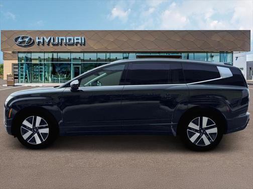 Abyss Black 2026 Hyundai IONIQ 9 SEL
