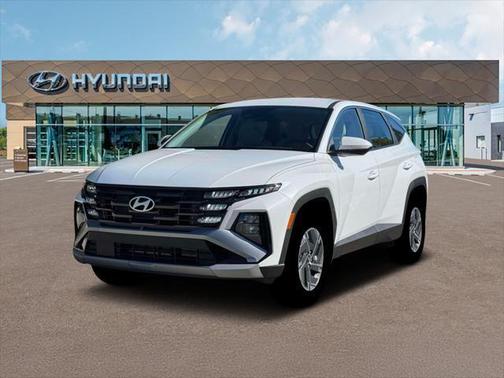 Creamy White Pearl 2026 Hyundai TUCSON Hybrid Blue SE