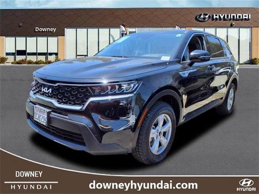 2023 Kia Sorento LX