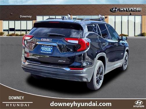 2022 GMC Terrain AWD AT4