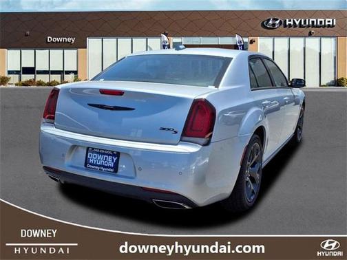 2023 Chrysler 300 S