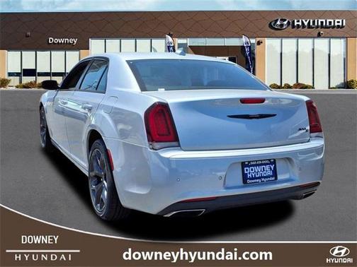 2023 Chrysler 300 S