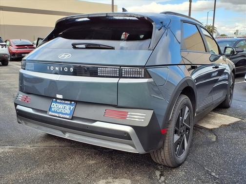 2025 Hyundai IONIQ 5 SE