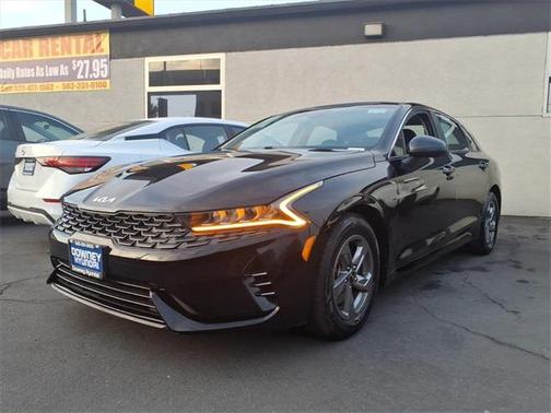 2023 Kia K5 LXS