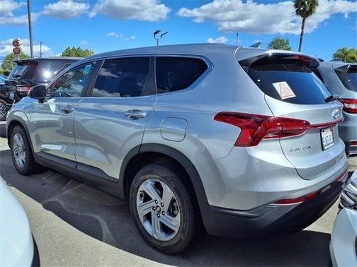 2023 Hyundai SANTA FE SE