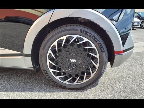 2024 Hyundai IONIQ 5 Limited