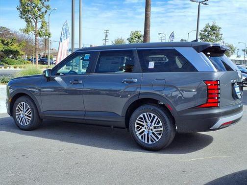 2026 Hyundai PALISADE SE