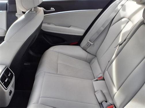 2025 Genesis G70 2.5T AWD