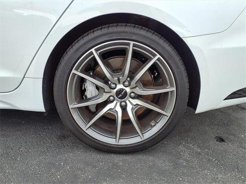 2025 Genesis G70 2.5T AWD