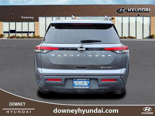 2024 Nissan Pathfinder SV 4WD
