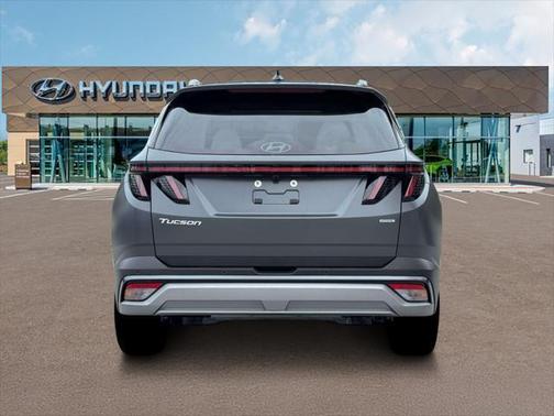Ecotronic Gray Matte 2026 Hyundai TUCSON Limited