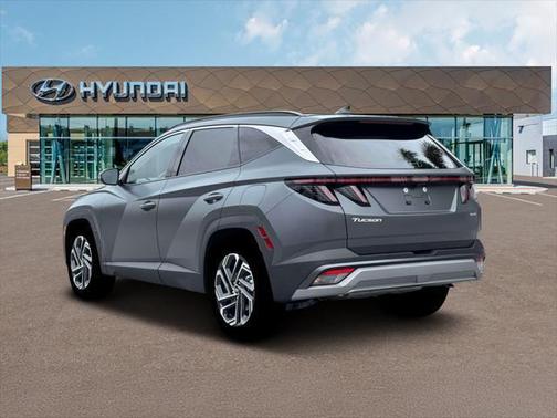 Ecotronic Gray Matte 2026 Hyundai TUCSON Limited