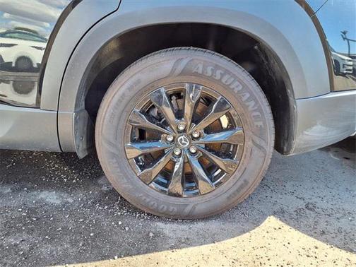 2025 Mazda CX-50 2.5 S Preferred Package