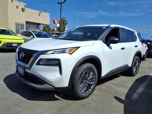 2023 Nissan Rogue S