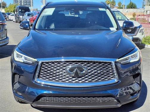 2024 INFINITI QX50 LUXE