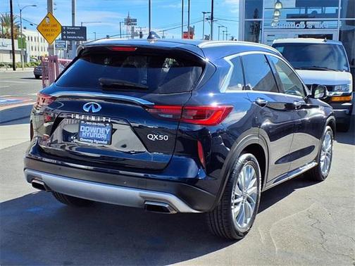 2024 INFINITI QX50 LUXE