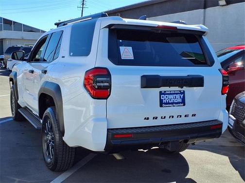 2025 Toyota 4Runner SR5