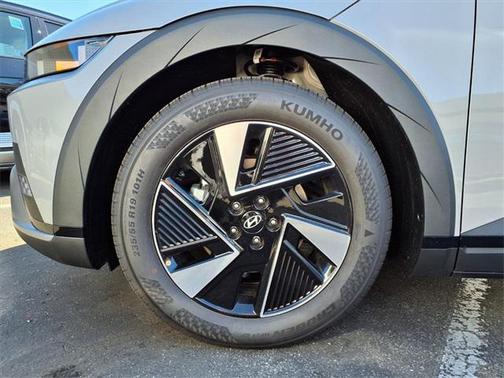 2026 Hyundai IONIQ 5 SE