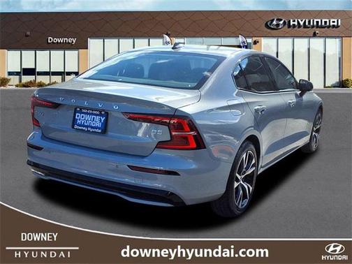 2024 Volvo S60 B5 Core Dark Theme