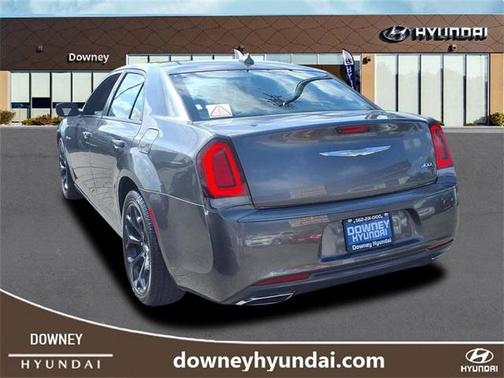 2019 Chrysler 300 S