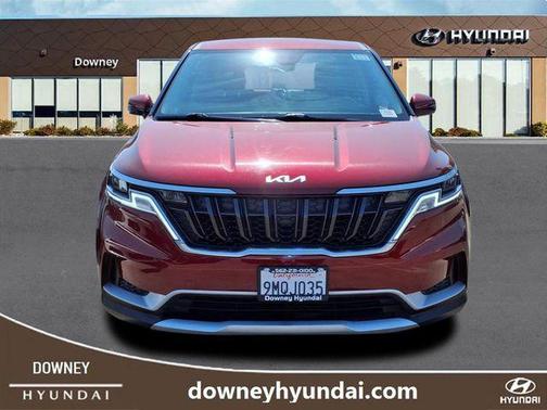 2024 Kia Carnival LX