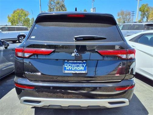 2022 Mitsubishi Outlander SE Launch Edition S-AWC