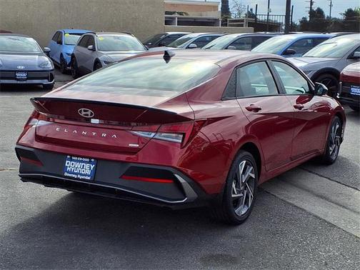 2025 Hyundai ELANTRA HEV SEL Sport