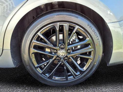 Heavy Metal 2025 Toyota Camry SE