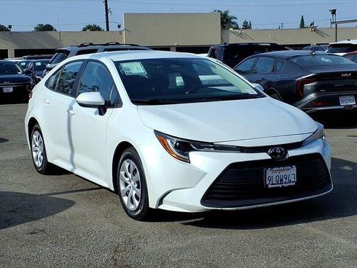 Wind Chill Pearl 2024 Toyota Corolla LE