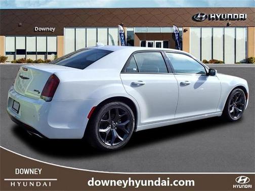 2023 Chrysler 300 S