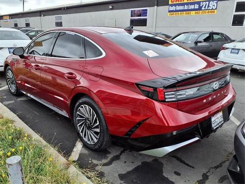 2024 Hyundai SONATA Hybrid SE