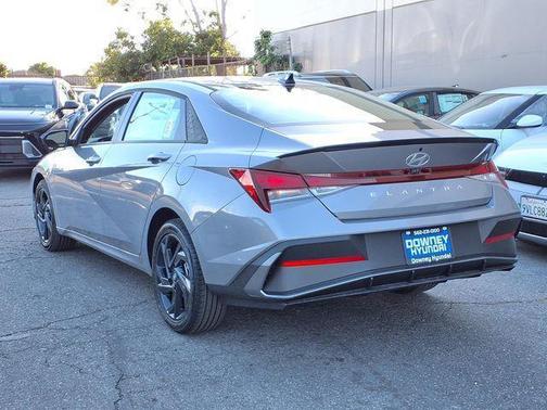 Fluid Metal 2026 Hyundai ELANTRA Sport