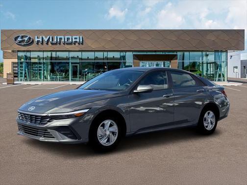 Amazon Gray 2026 Hyundai ELANTRA SE