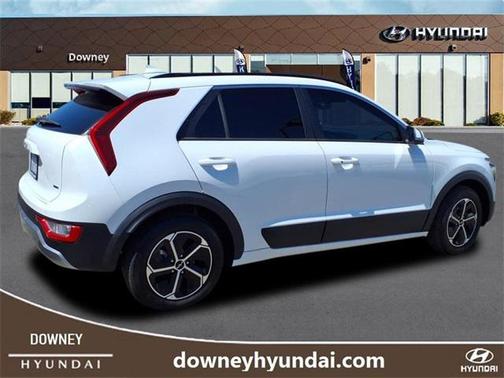 2025 Kia Niro EX