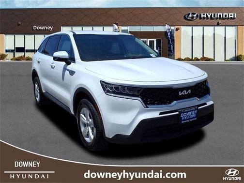 2023 Kia Sorento LX
