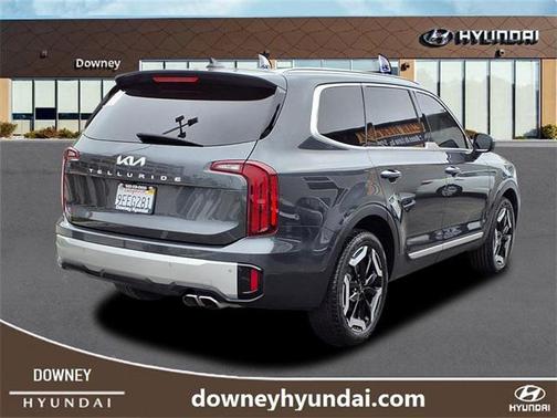 2023 Kia Telluride S