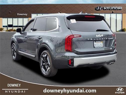 2023 Kia Telluride S