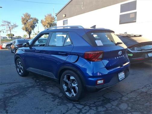 2022 Hyundai VENUE Limited